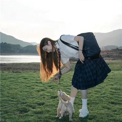 少女艾薇